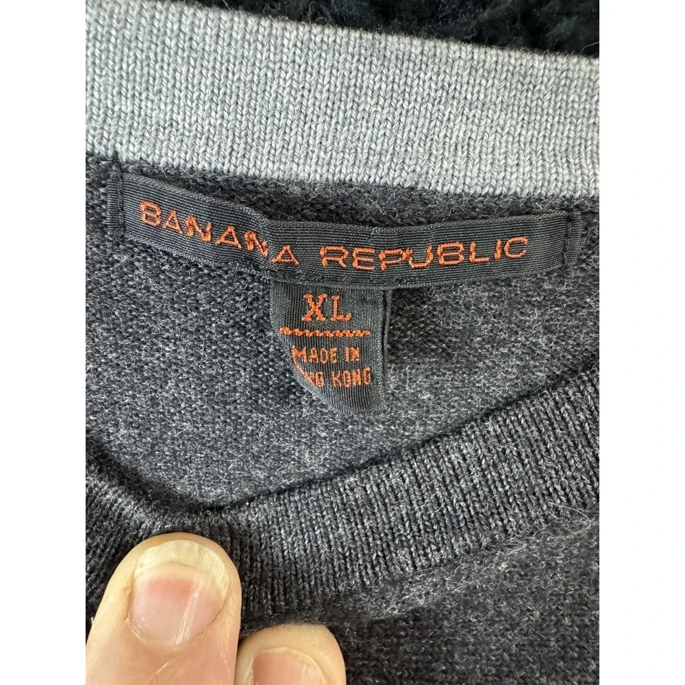 Banana Republic Size XL Merino Wool Gray Orange Trim Men Sweater